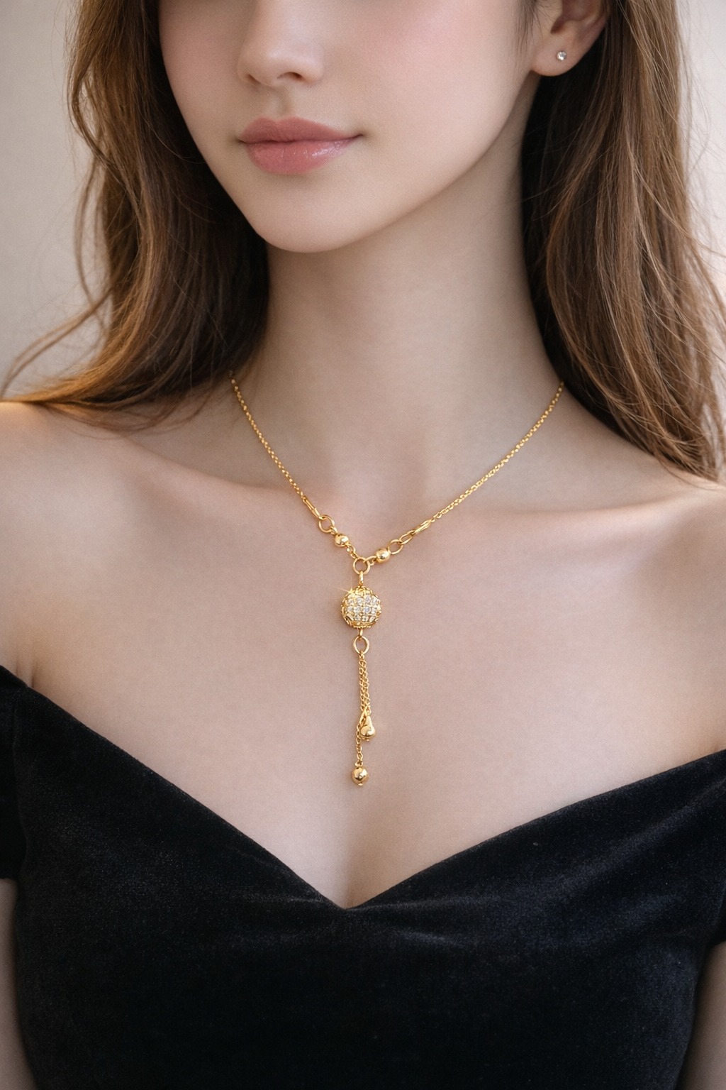 golden necklace - Image 2